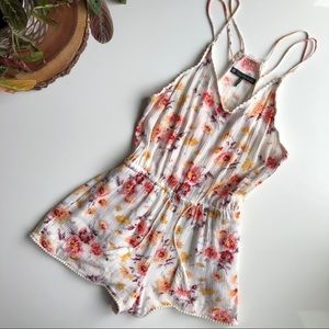 Revolve House of Harlow 1960 Floral Romper Small